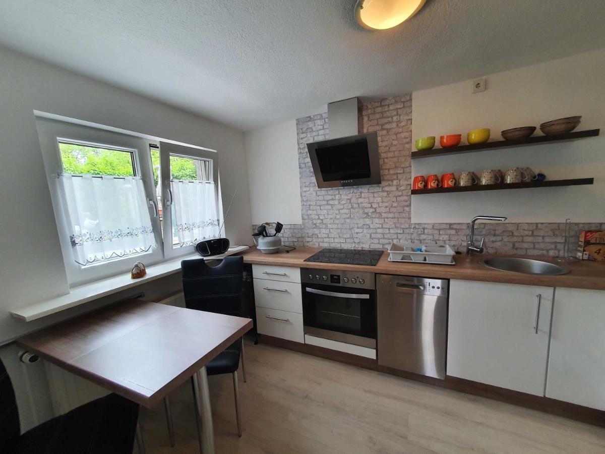 Ferienwohnung Sonnenschein Sagard Ngoại thất bức ảnh